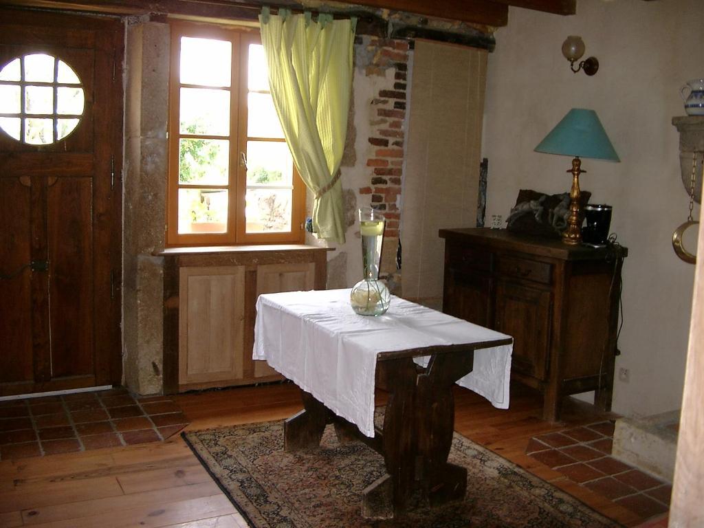 Bed and Breakfast Le Trot'In Chair Martigny-le-Comte Pokoj fotografie